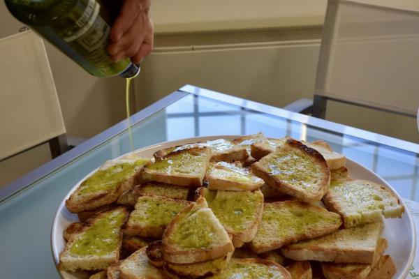New olive oil ready to taste!